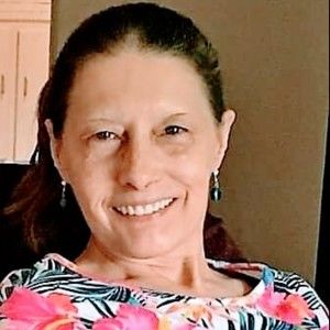 Meet your Posher, Paula